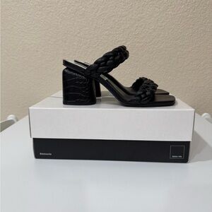 New Dolce Vita Black Braided Heeled Sandals